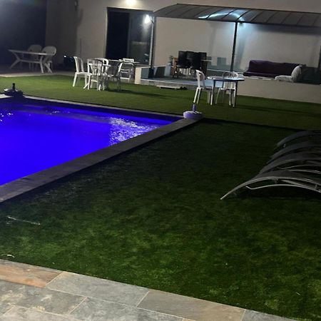 Grande Villa Avec Piscine Bompas  Exteriör bild